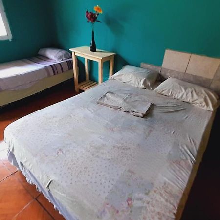 Hostel Loli Puerto Iguazú Esterno foto