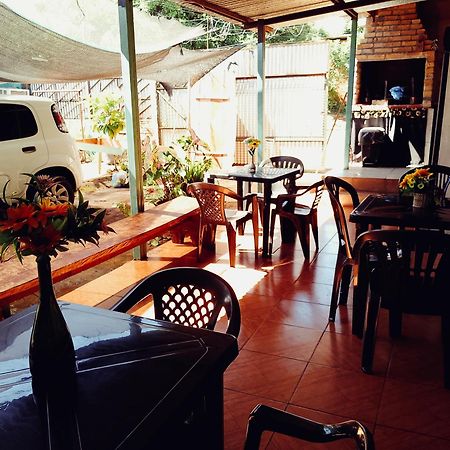 Hostel Loli Puerto Iguazú Esterno foto