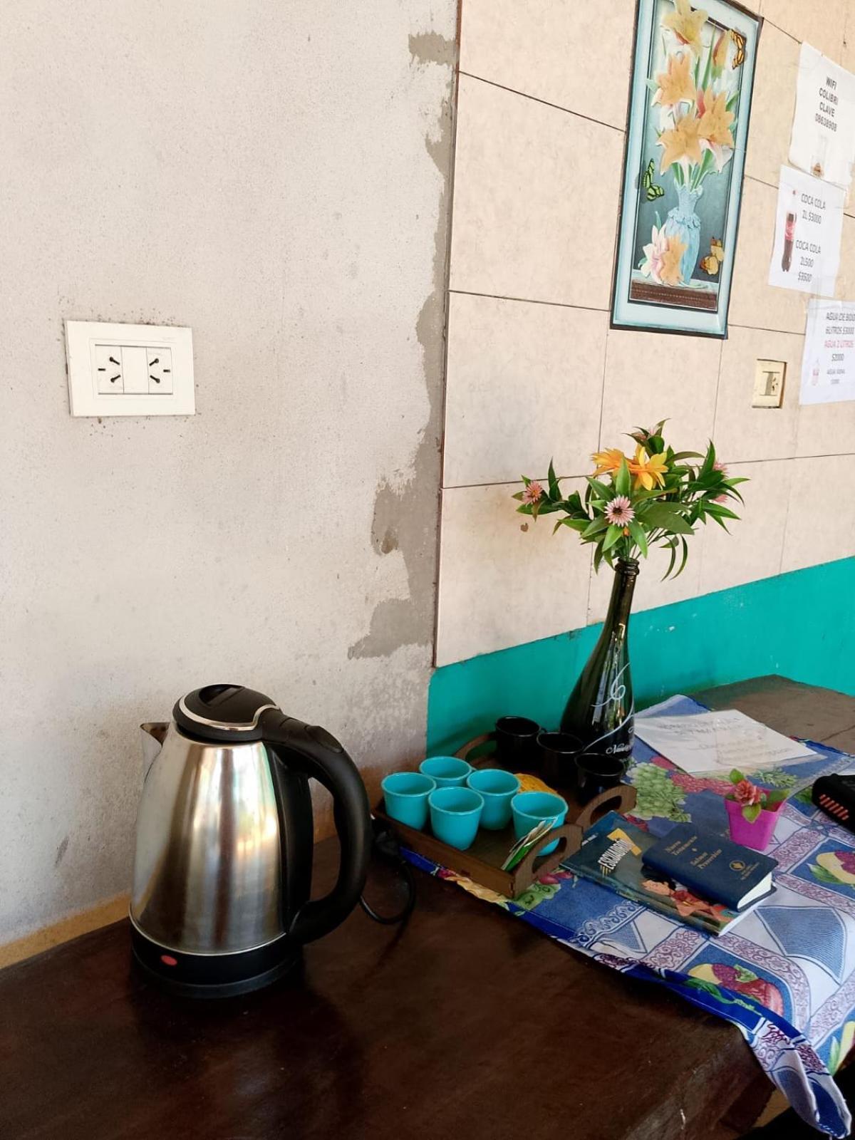 Hostel Loli Puerto Iguazú Esterno foto